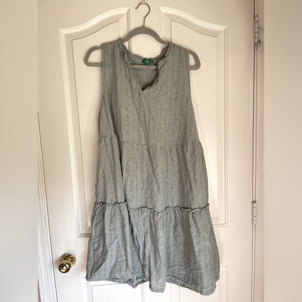 Tiered denim dress WITH POCKETS!